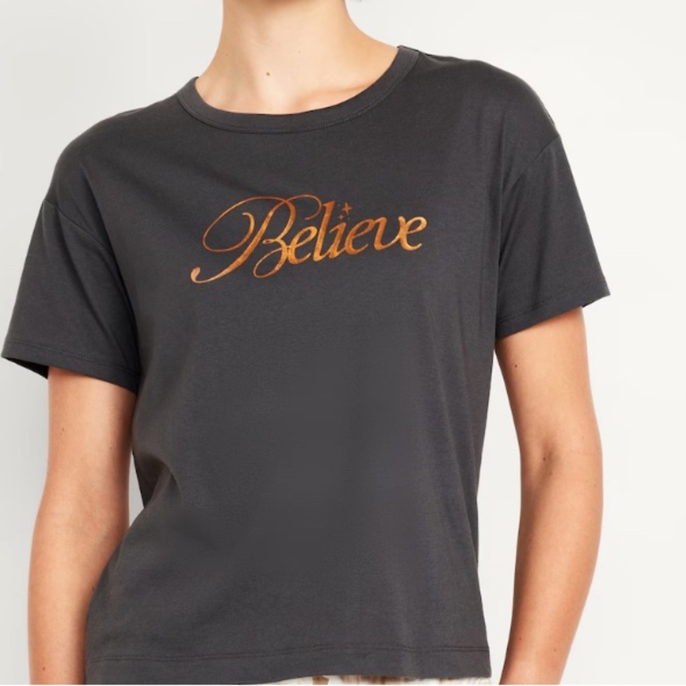 Brown with copper script crewneck graphic 
short sleeves Tshirt